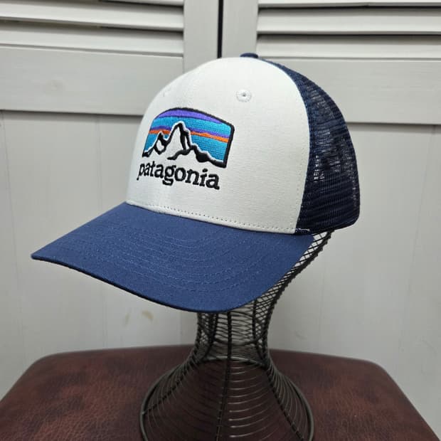 파타고니아 로고 트러커캡