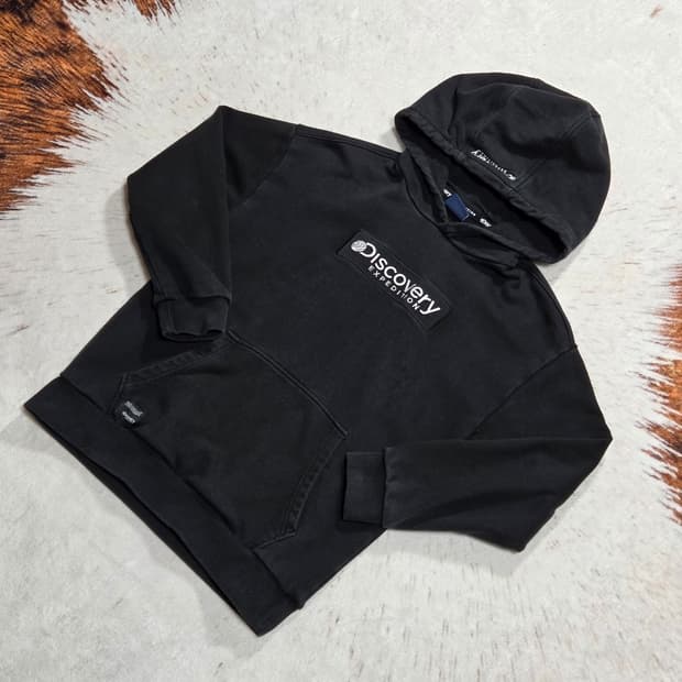 디스커버리 키즈 블랙 후드티