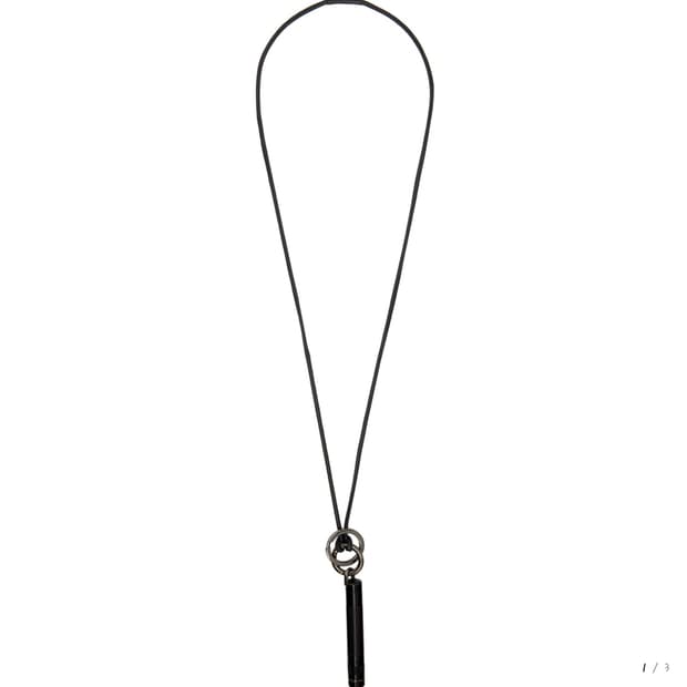 르메르 LEMAIRE maglite 레더 목걸이 블랙