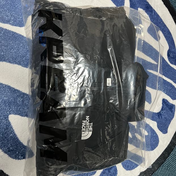 노스페이스 화이트라벨 노벨티 눕시 패딩 새상품