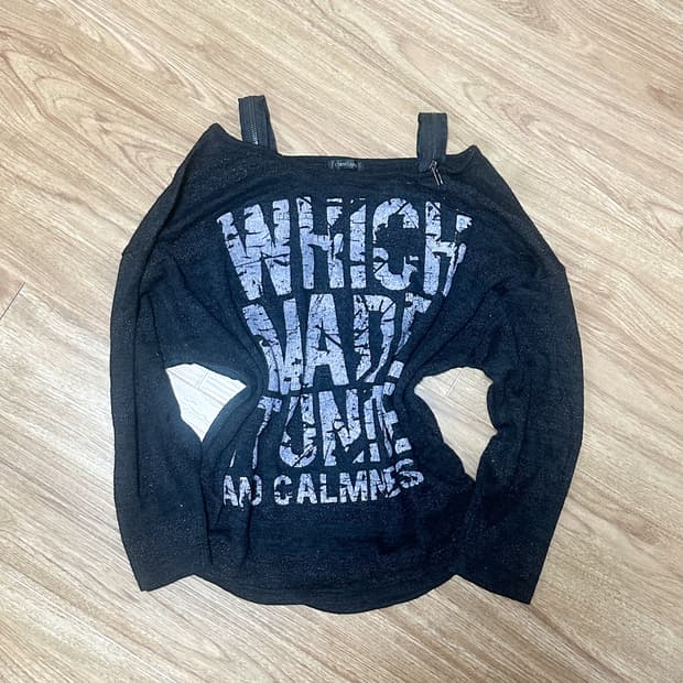 빈티지 자크 오프숄더 레터링 티셔츠 오네갸루 로걀 공겜여주 베메클깔 고딕