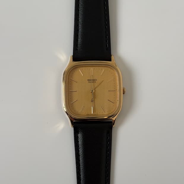 1980s Chariot Gold Square Quartz