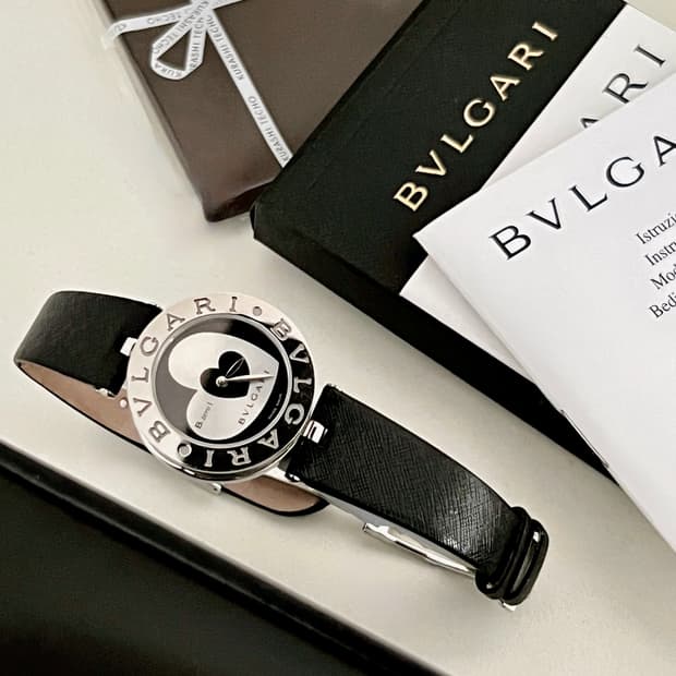 BVLGARI 비제로원 하트 다이얼 시계