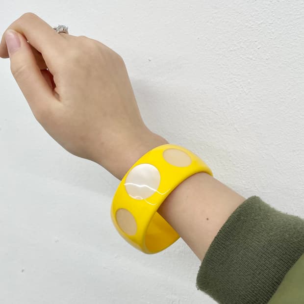 키치갸루 도트 뱅글