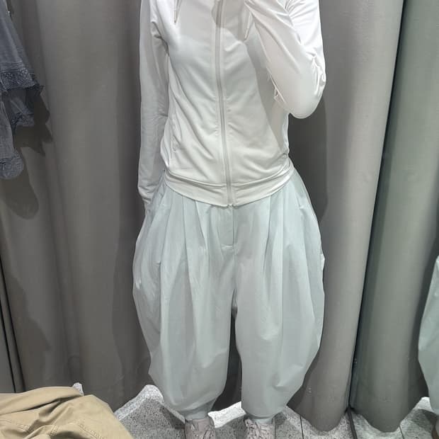 자라 벌룬핏 팬츠 / 알라딘팬츠