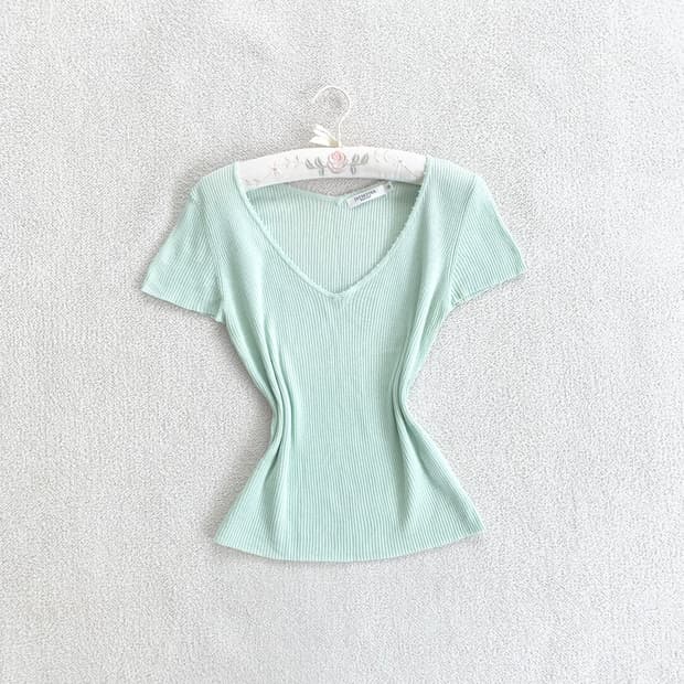 메로나민트 ♥ 골지 슬림핏 반팔니트