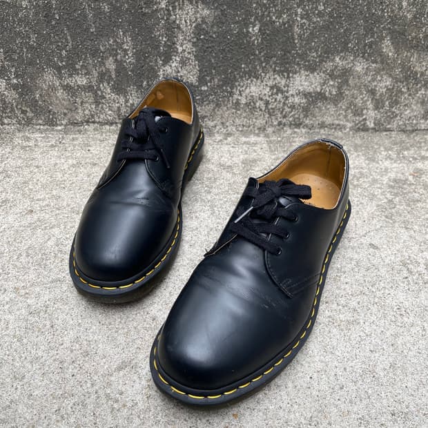 [7UK] 닥터마틴 1461 스무스 3홀 (255~260)