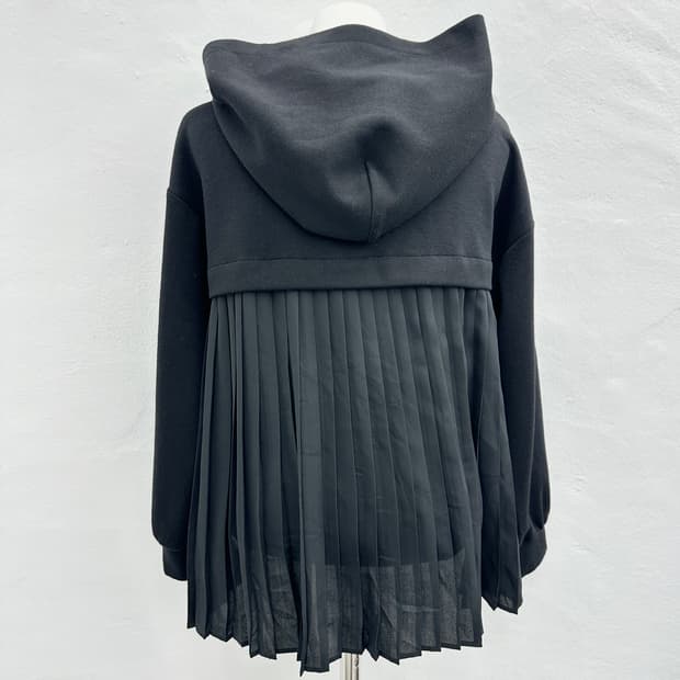 Vintage back pleats hoodie
