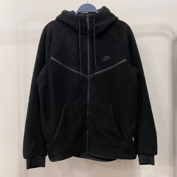 나이키 테크팩 윈드러너 셰르파 후리스 후드집업