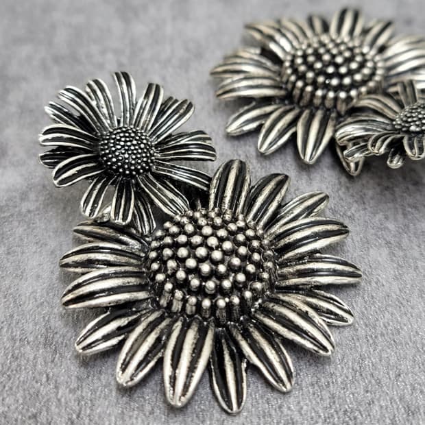 vintage earrings