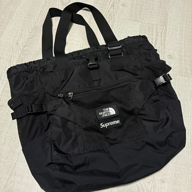 슈프림 X 노스페이스 어드벤처 토트백