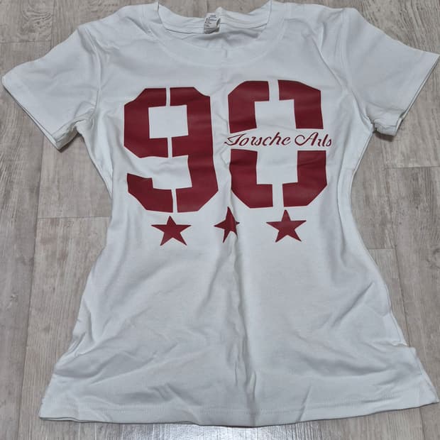 슬림핏 반팔 티셔츠