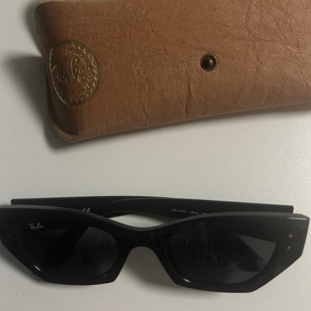 Rayban rb4430