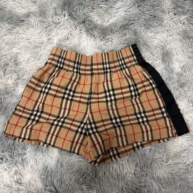 [M/A+] 버버리 체크 반바지