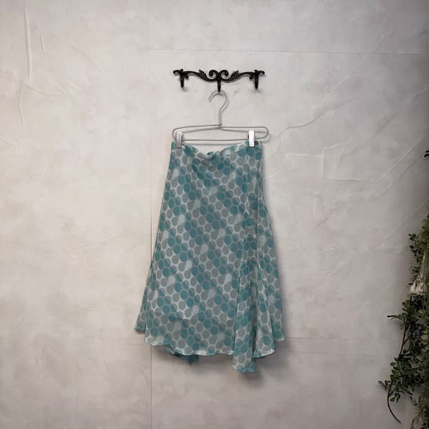 Mint gray dot unbalanced sheer skirt