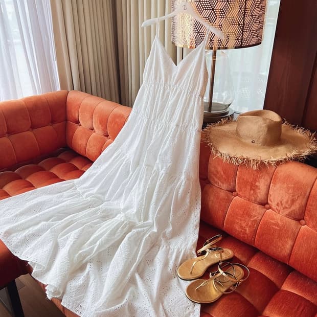 [EXCLUSIVE] Saint-tropez punching dress