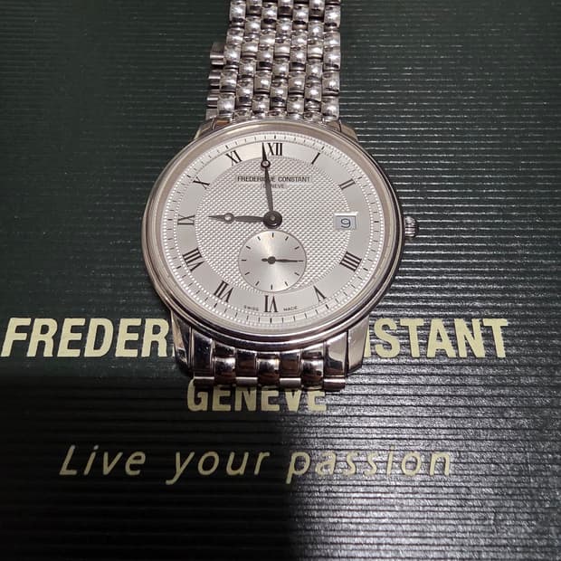 프레드릭 콘스탄트 슬림라인 쿼츠 39mm