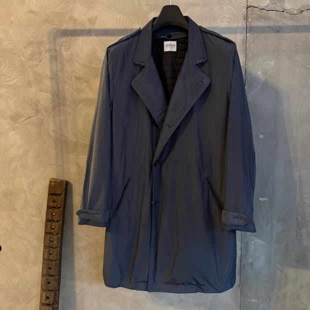 아르마니 꼴레지오니 싱글 코트 100