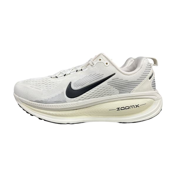 나이키 줌 보메로18 화이트 240