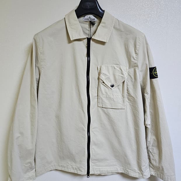 스톤아일랜드 스트레치 코튼 개버딘 오버셔츠 23FW (새상품)