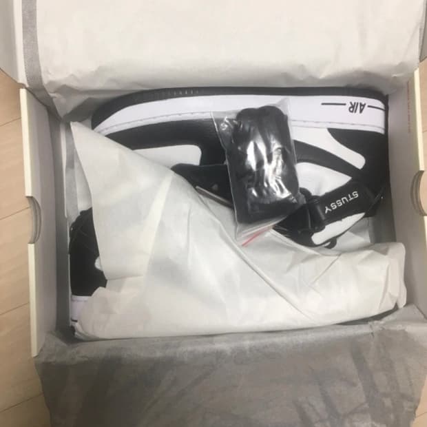 나이키 x 스투시 에어포스 1 '07 미드 SP 285mm