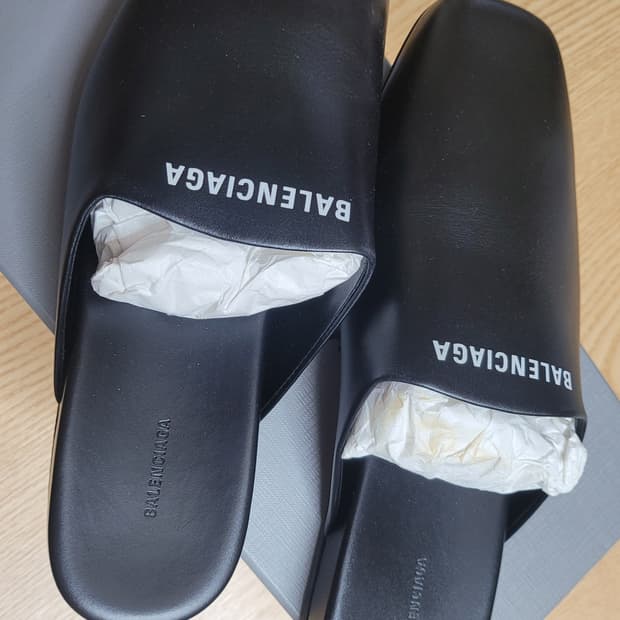 38)발렌시아가 코지로고 뮬