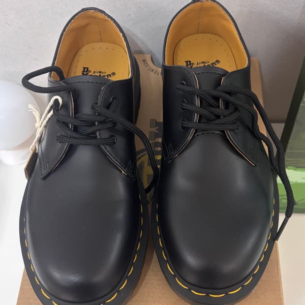 닥터마틴 1461 스무스 블랙 240