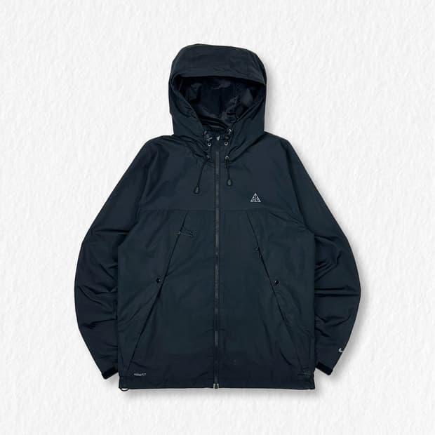 나이키 ACG 블랙 바람막이