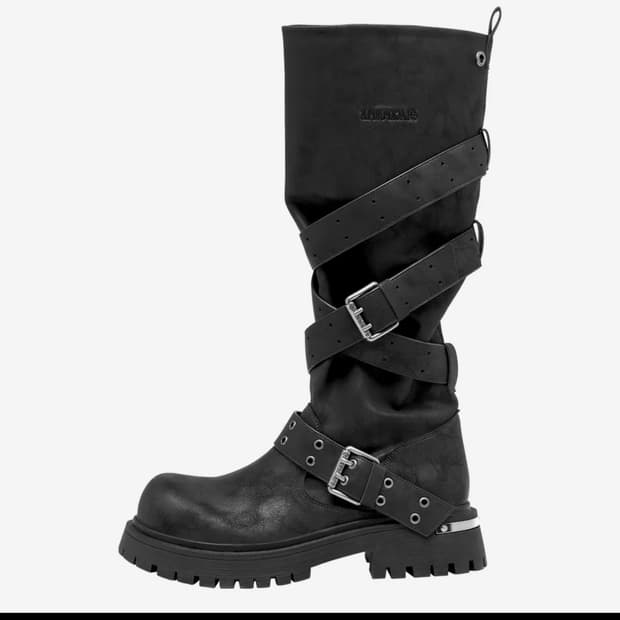 블랙퍼플 부츠 러스크 스트랩 슬라우치드