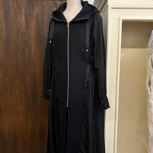 스피치오 정품 블랙 후드코트