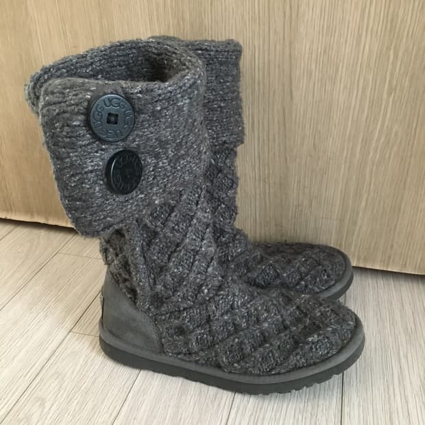 Ugg cardy grey boots