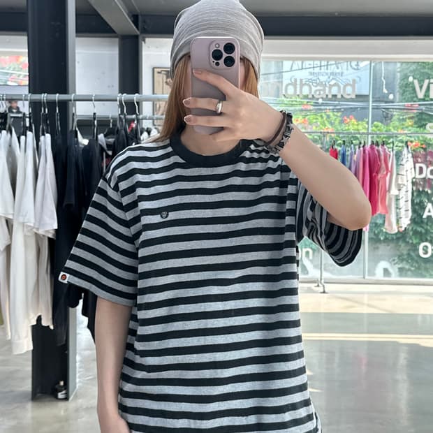 베이프 베이비마일로 자수 스트라이프 크루넥 반팔티