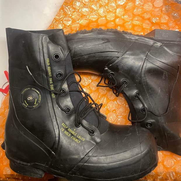 Bata bunny boots 280