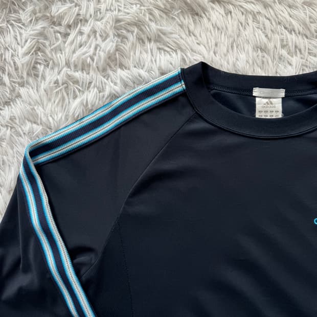 ADIDAS 일본빈티지 기능성 긴팔 아디다스 빈티지긴팔 아디다스기능성