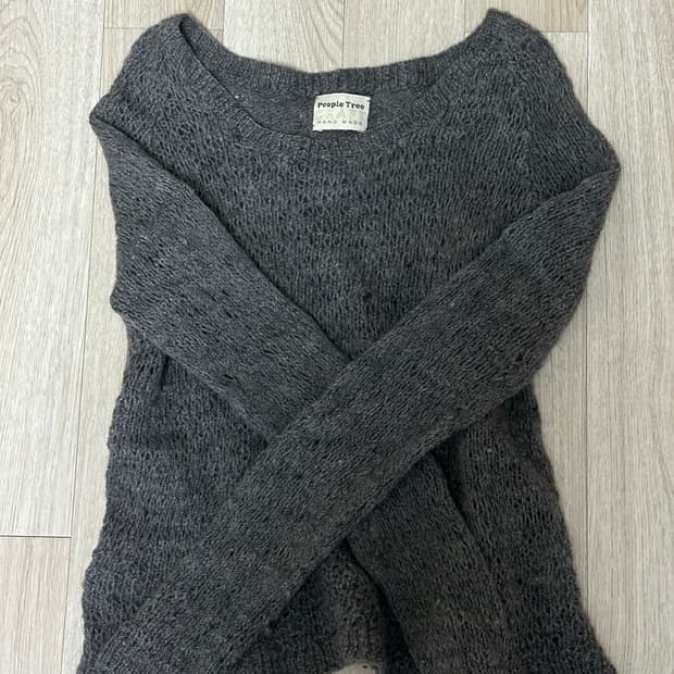 파우닝 차콜 니트 롱슬리브