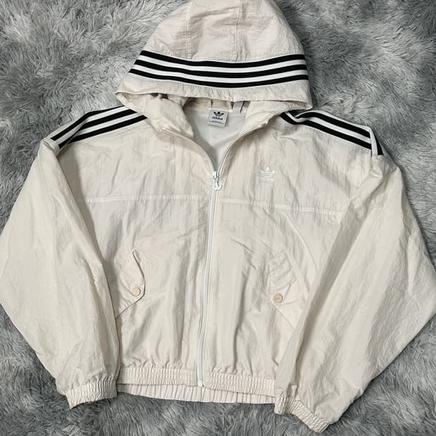 아디다스 우븐 빅로고 윈드브레이커 xs