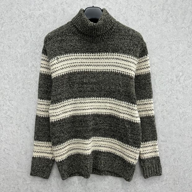 100 커스텀멜로우 남자 목폴라 울 니트