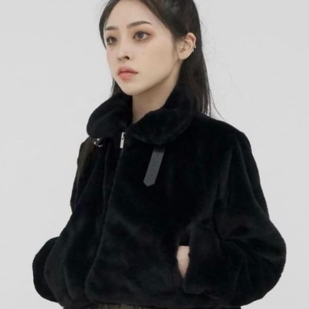 오도어 퍼자켓 블랙