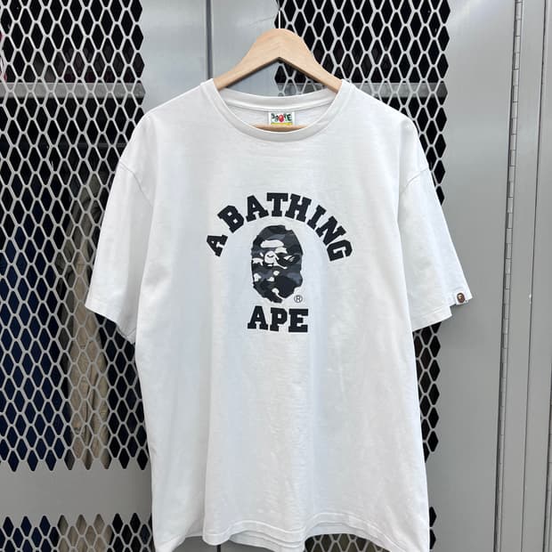 베이프 BAPE 컬리지 로고 카모 티셔츠 2XL