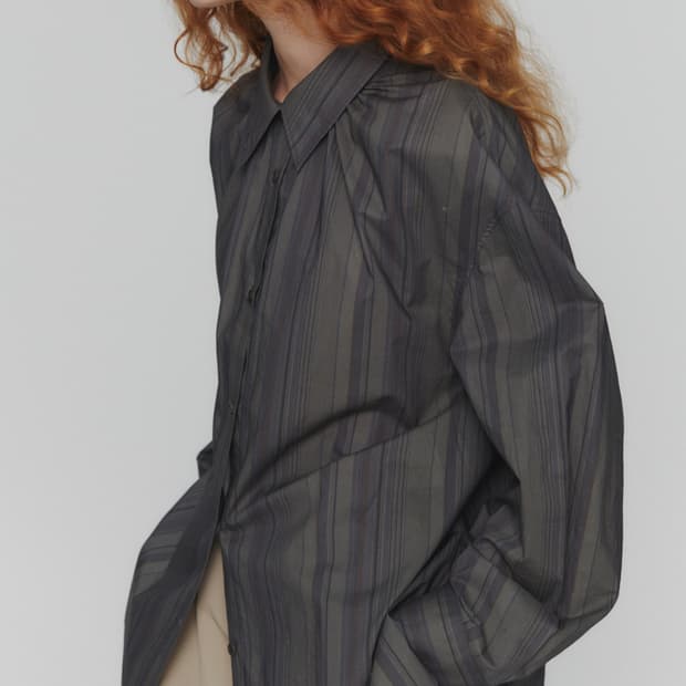 NECK SHIRRING OVERSIZED SHIRTS