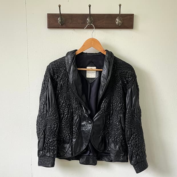 PARIENNE 버터플라이 레더 자켓