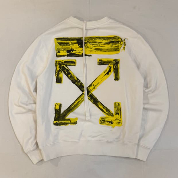 오프화이트 아크릴 애로우 맨투맨 스웻셔츠 화이트