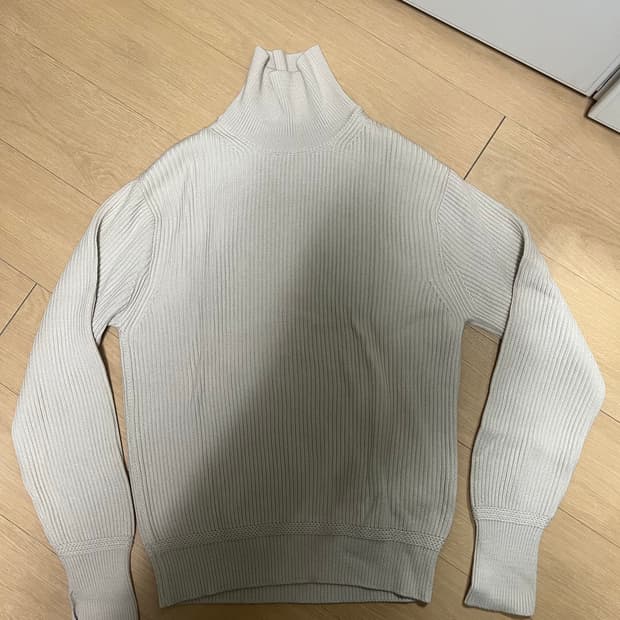 스테디에브리웨어 sew 목폴라 니트 크림