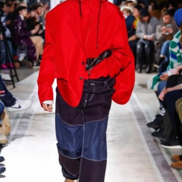 AW18 와이프로젝트 블레이저