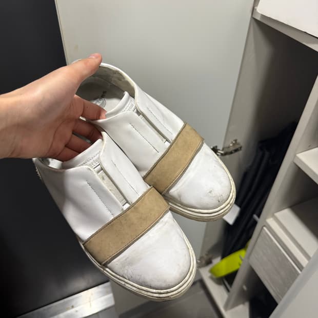 닥터마틴 스니커즈