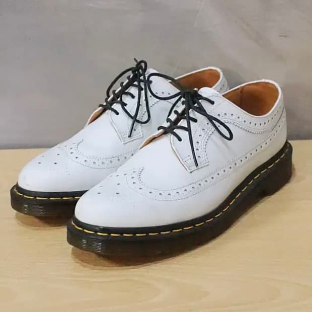 [260] 닥터마틴 5홀 윙팁 슈즈 