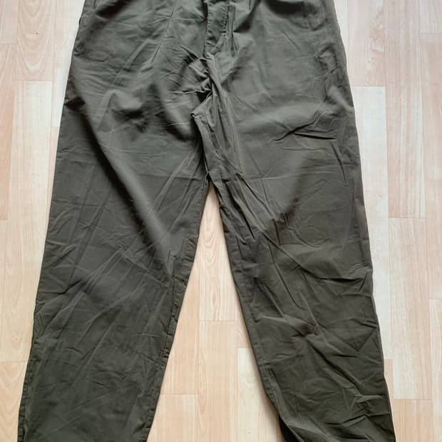 코스 나일론 조거팬츠