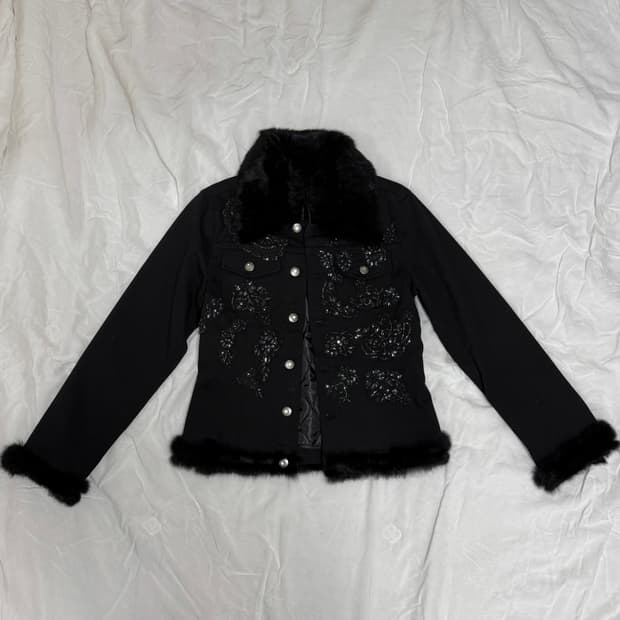 임브로이더리 래핏퍼 디테일 자켓