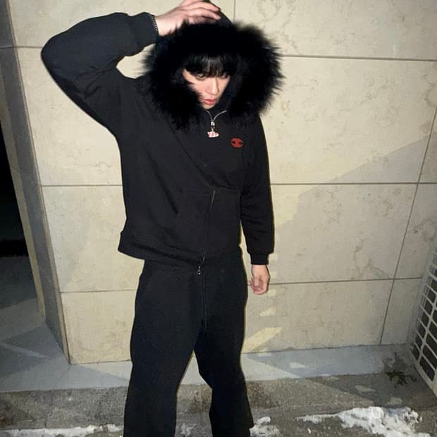 모자이크소사이어티 퍼 후드집업