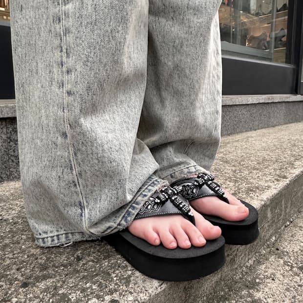 00s 블랙 J Boots 라인스톤 크로스 레더 샌들